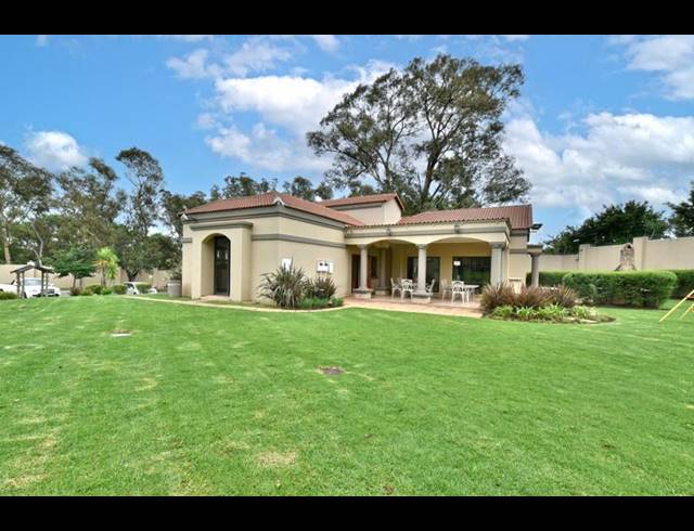 5 BEDROOM HOUSE FOR SALE IN WOODMEAD